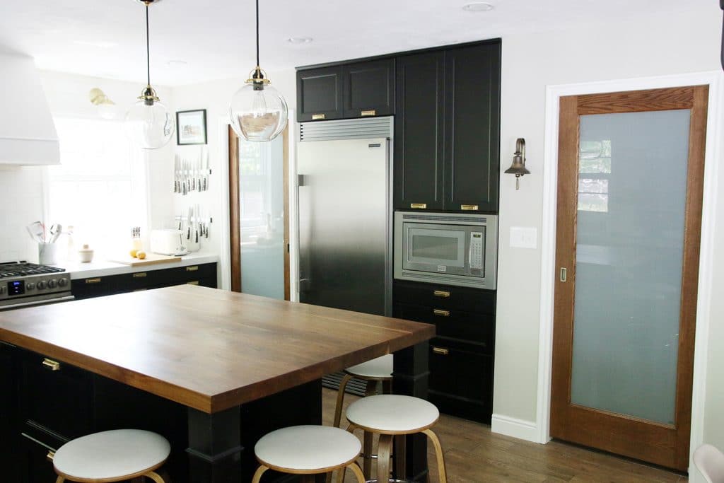 Chris Loves Julia: Pocket Doors