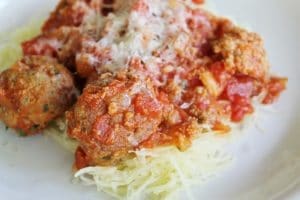 Spaghetti Squash and Marinara with Meatballs