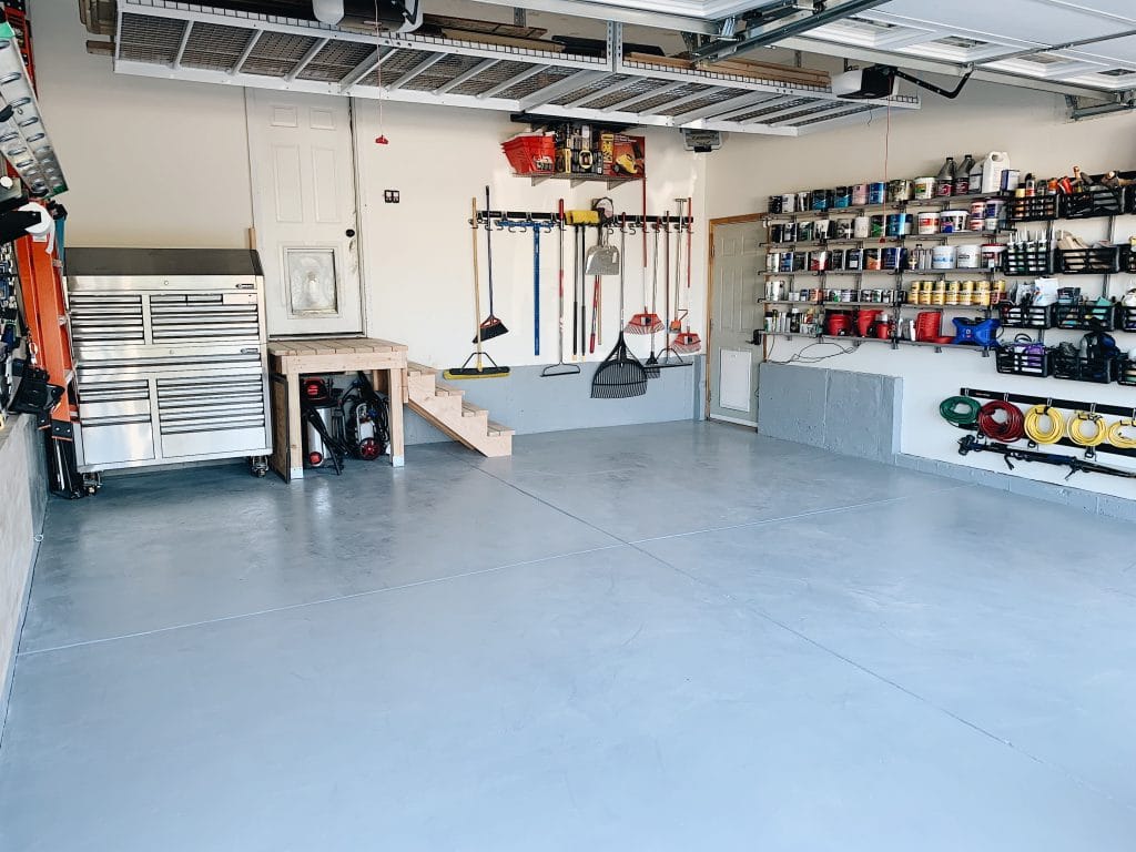 Are you somebody that has a messing garage that is not set up. Below are 42 garage  storage ideas that will c…