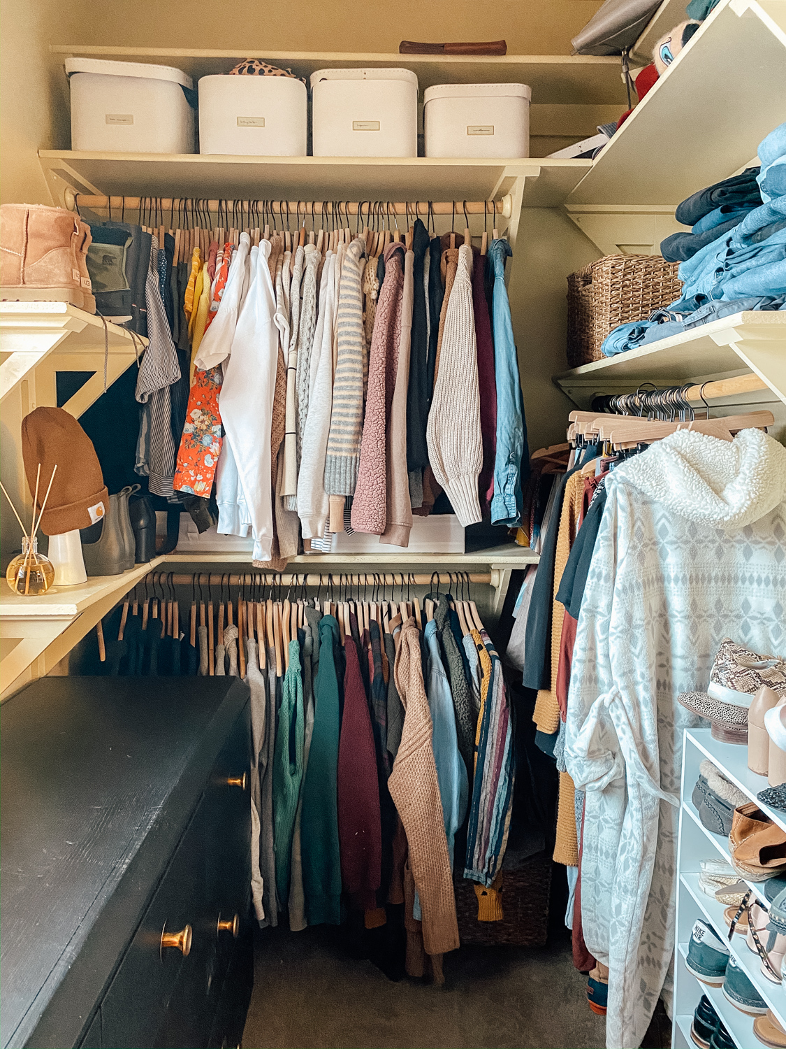 Vanity Closet: How to Make Your Walk-In Closet Even Better