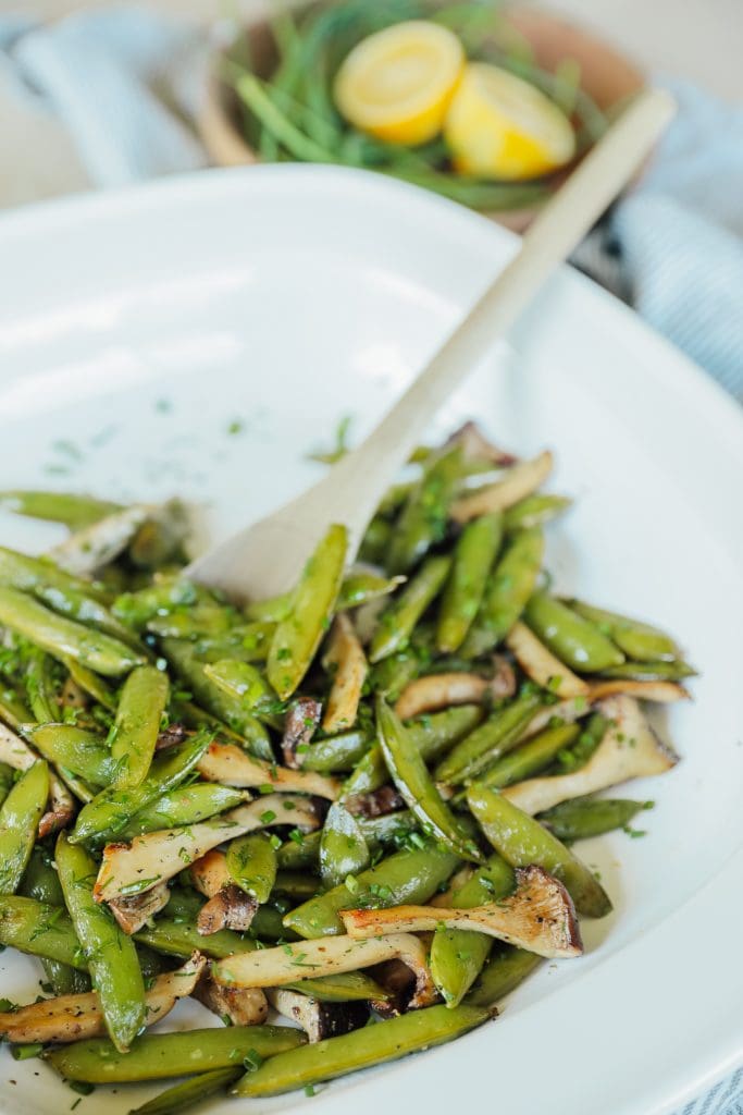 Grilled Sugar Snap Pease and Mushrooms
