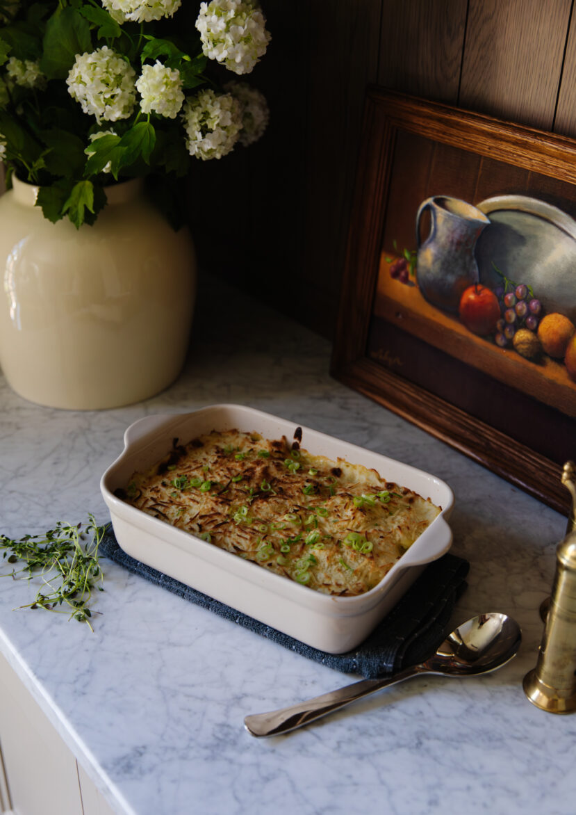 Dairy-free scalloped potatoes baked to perfection, featuring a rich, creamy sauce without grains or gluten. Perfect for a comforting, allergy-friendly side dish.