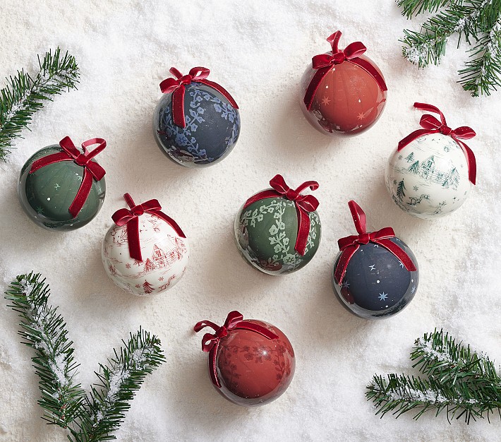 Decoupage traditional color ball ornaments