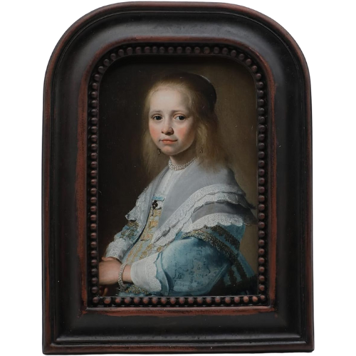 Arched Vintage Frame Amazon photo