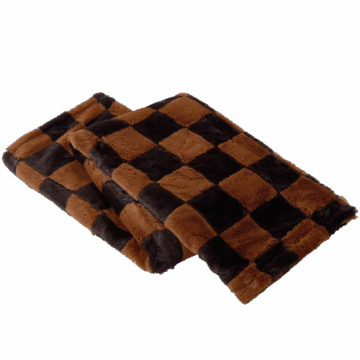 Target Seek Checker Throw - Checker