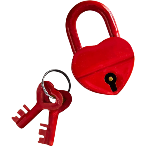 Terrain Red Heart Lock