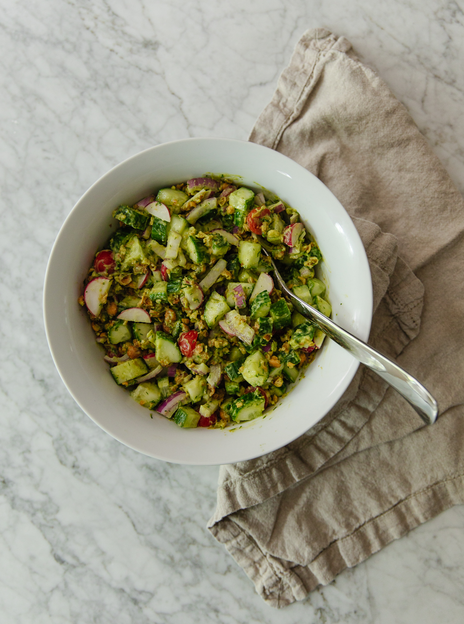 Bright, refreshing cucumber tomato salad with red onion, feta cheese, and a tangy vinaigrette, perfect for summer picnics or healthy meals.